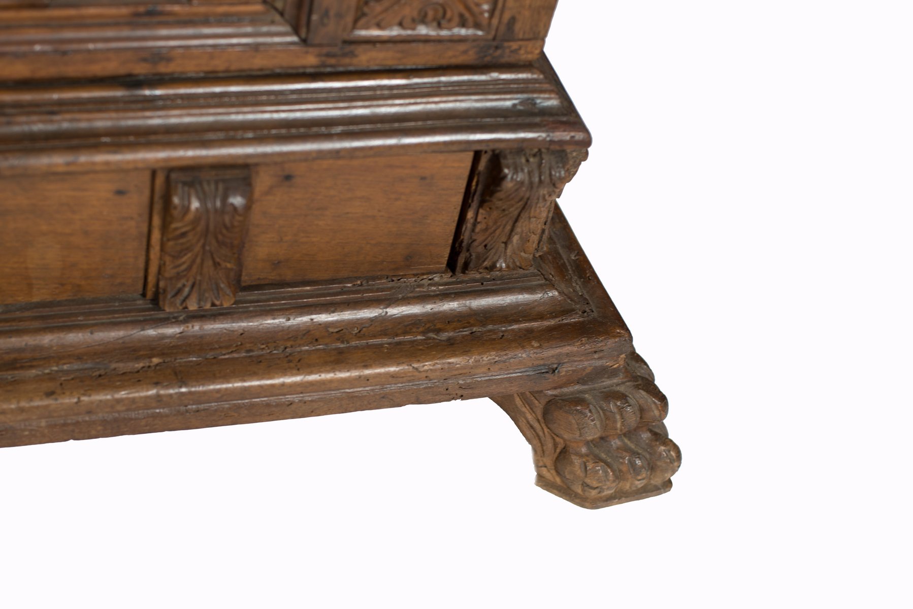 Antique Spanish Chest for sale at Pamono