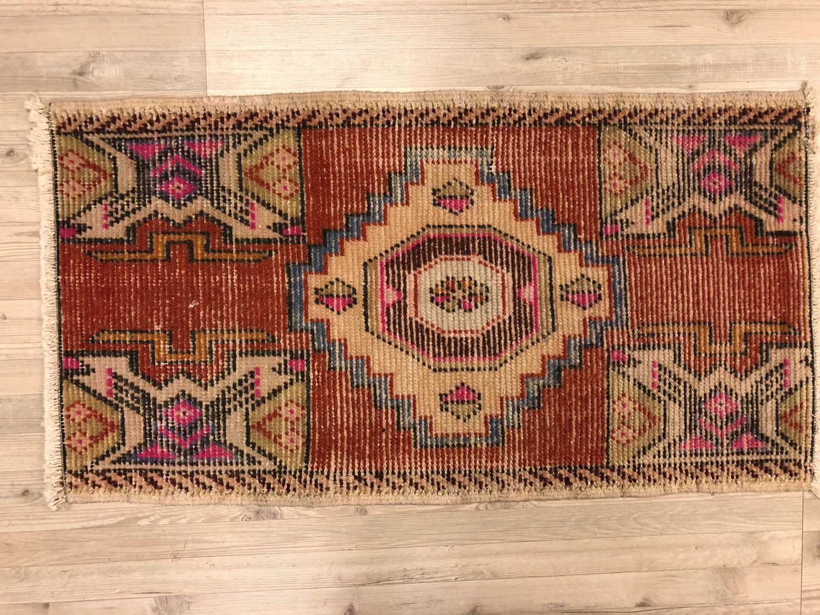 Small Antique Turkish Handmade Rug for sale at Pamono