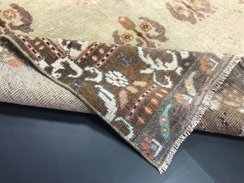 Turkish Pale Rug for sale at Pamono