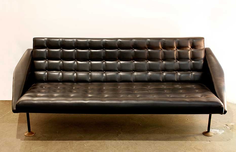 MidCentury Sofa for sale at Pamono
