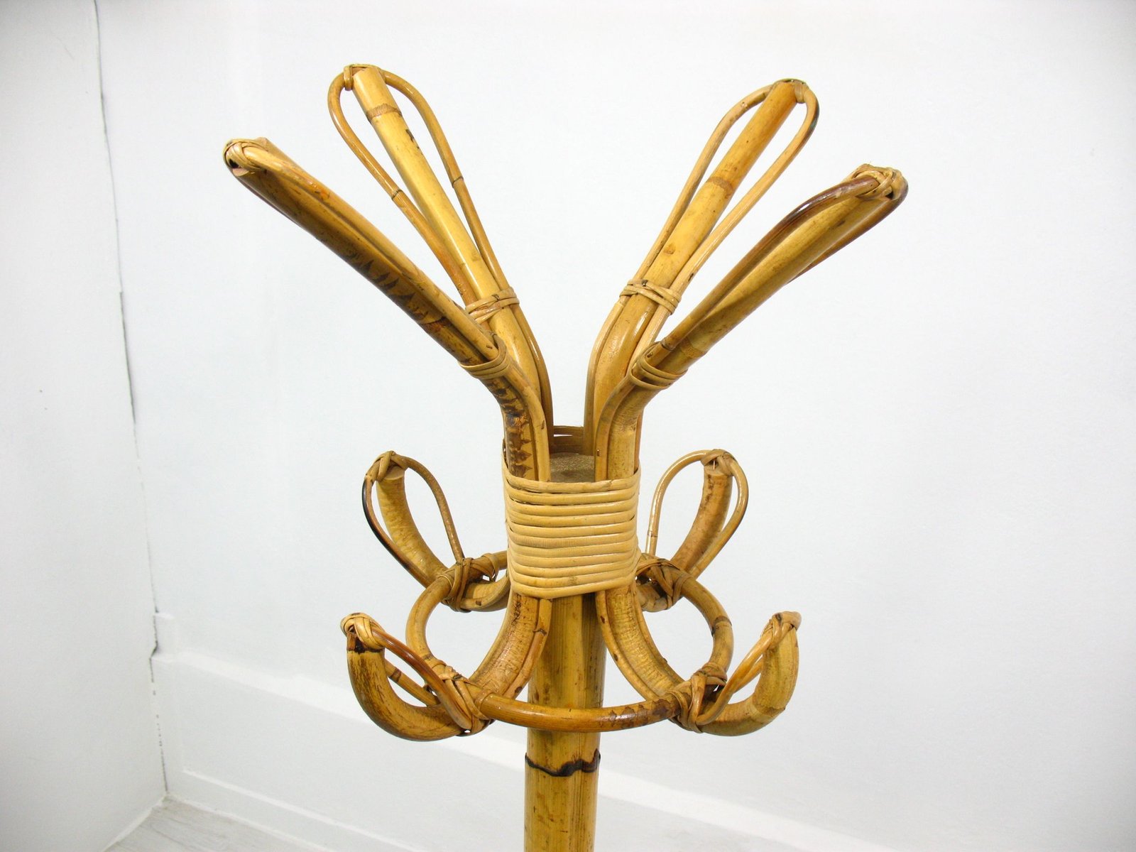 MidCentury Bamboo & Rattan Coat Stand, 1970s for sale at Pamono