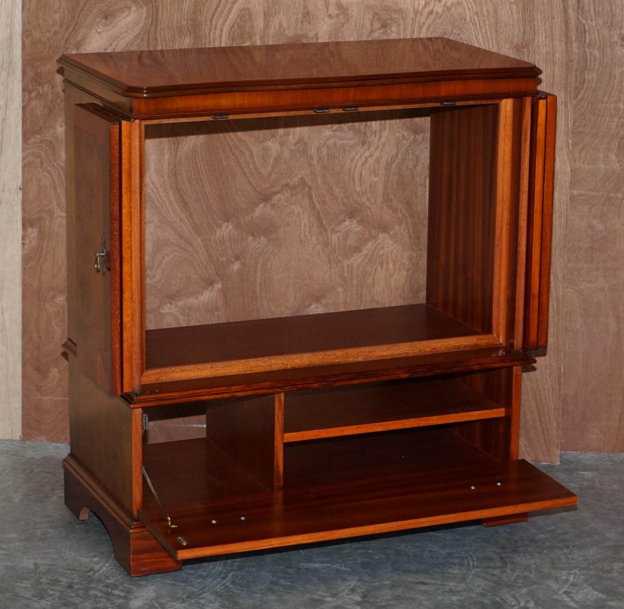 Stunning Burr Yew Wood TV Media Cupboard for sale at Pamono