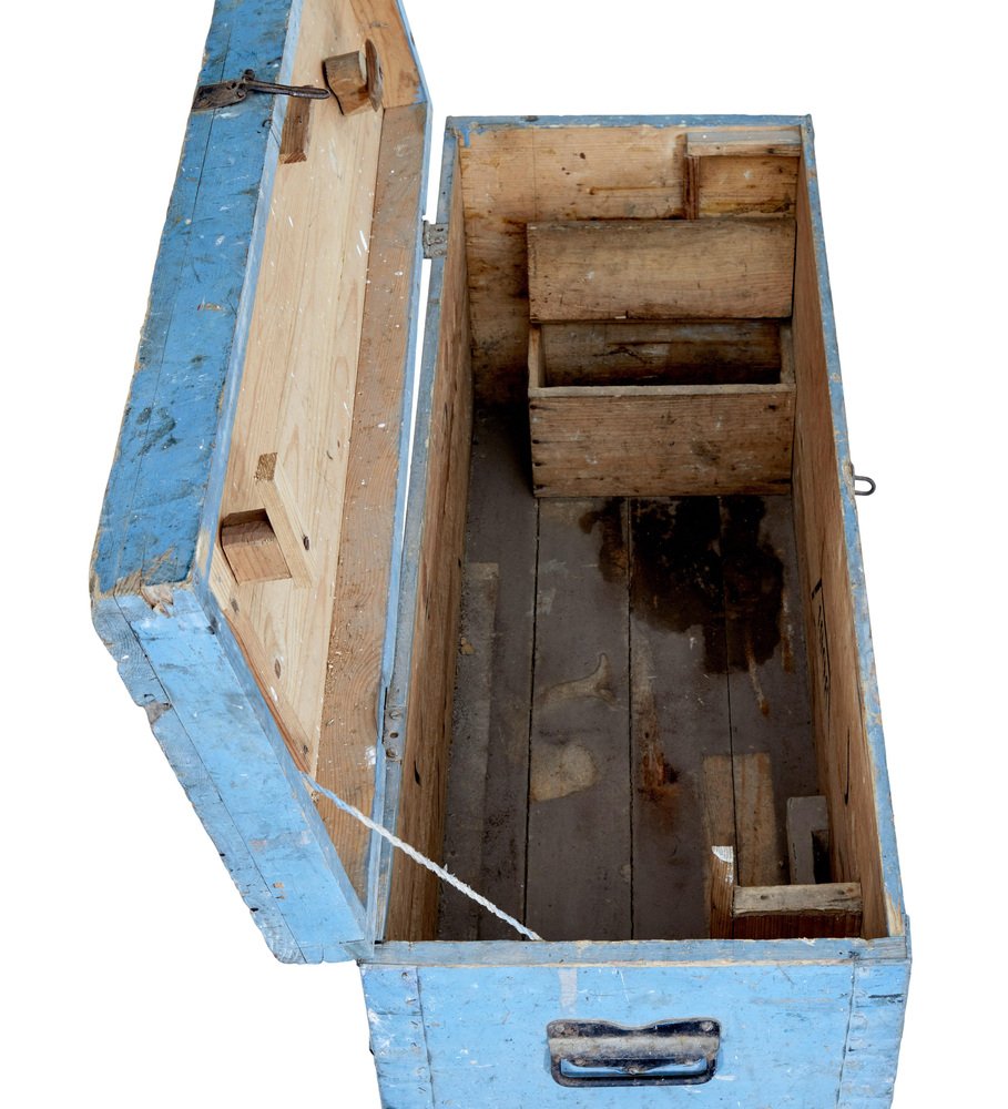 Antique Swedish Tool Box in Painted Pine for sale at Pamono