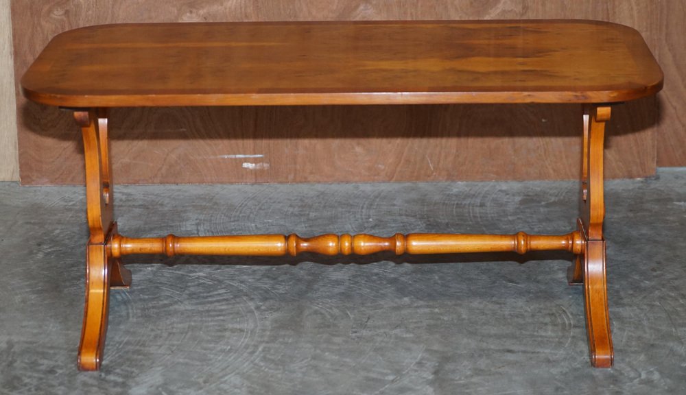 Oval Burr Yew Wood Coffee Table from Bevan Funnell for sale at Pamono