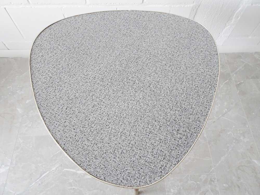 MidCentury Kidney Side Table for sale at Pamono