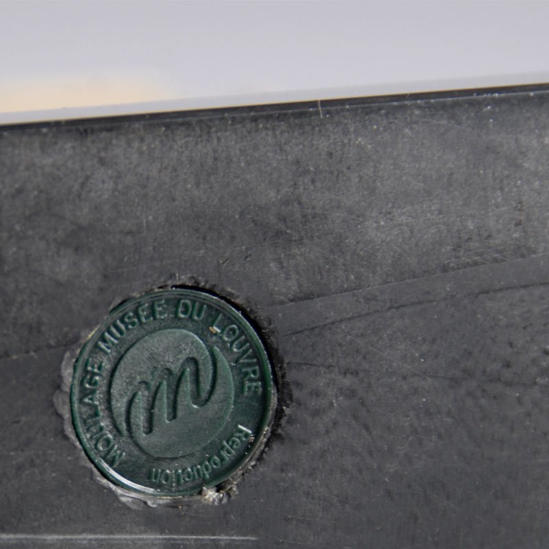 Egyptian Sculpture in Epoxy Resin & Marble for sale at Pamono