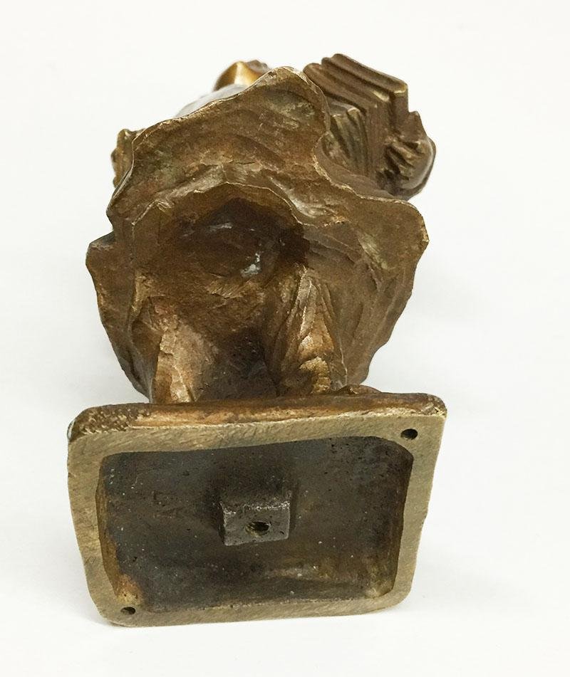Small French Bronze Figurine by Lucien Alliot for sale at Pamono