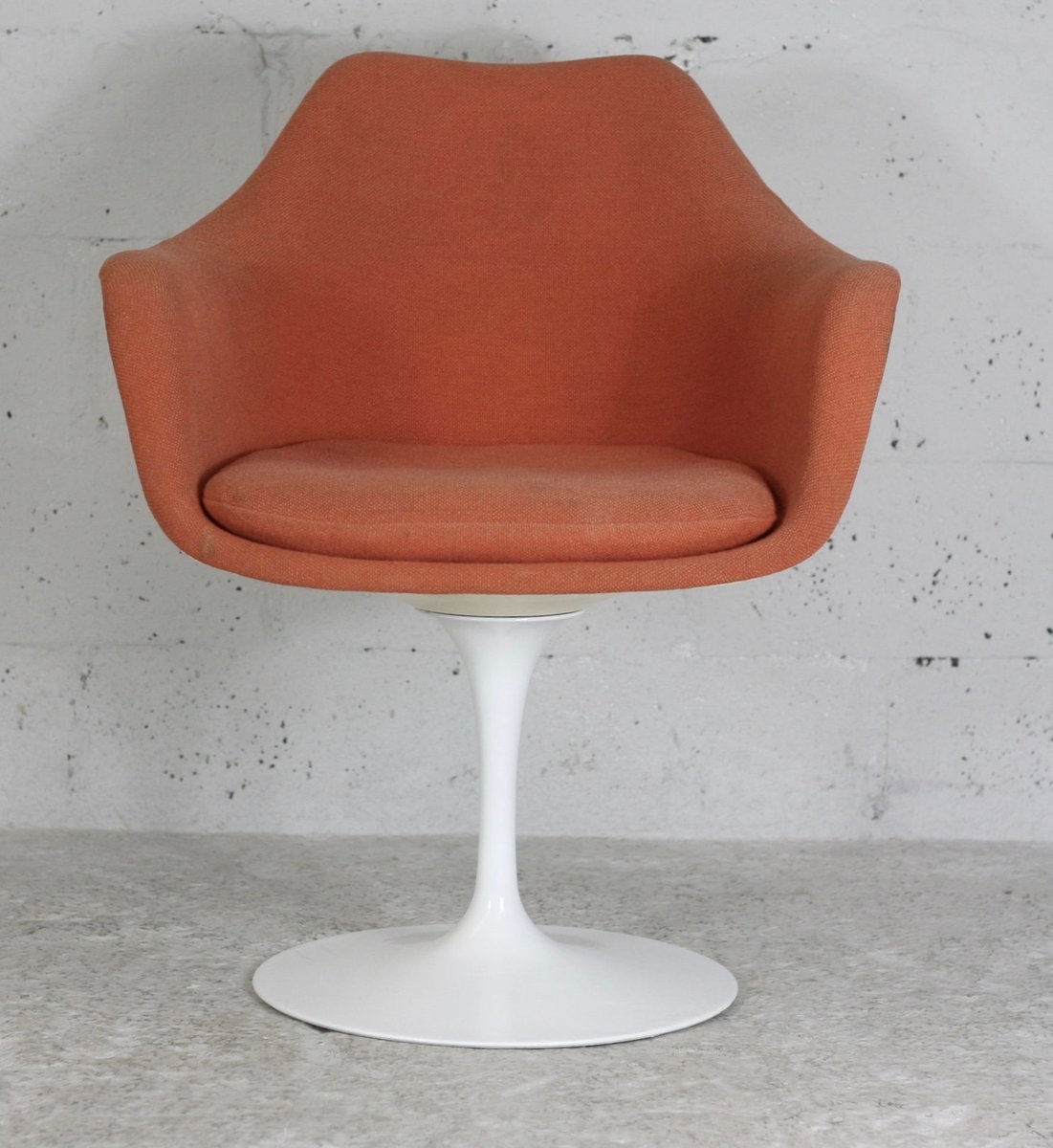 Fauteuil Pivotant Tulipe Miniature 1:6 – Style Milieu Du Siècle Moderne En Acrylique Blanc