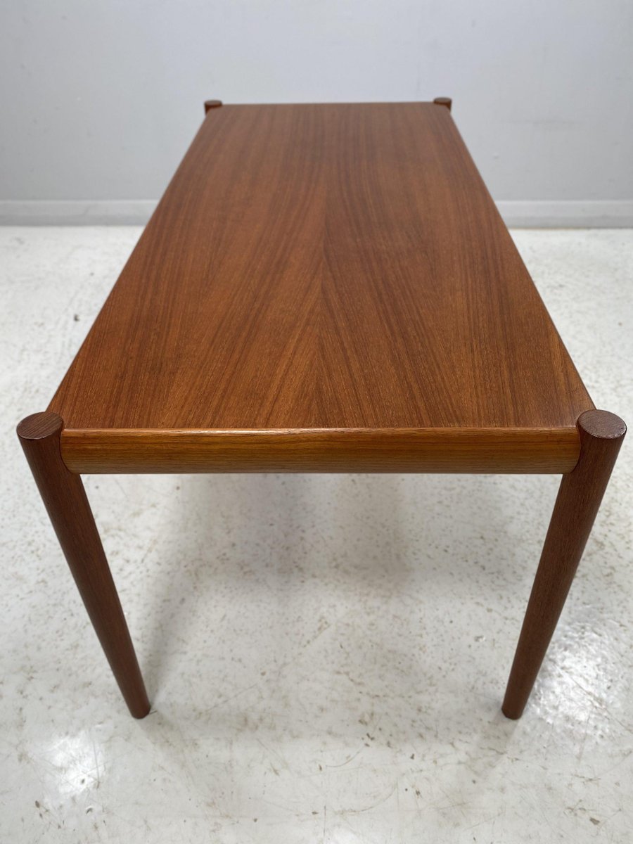 Small Danish Coffee Table for sale at Pamono