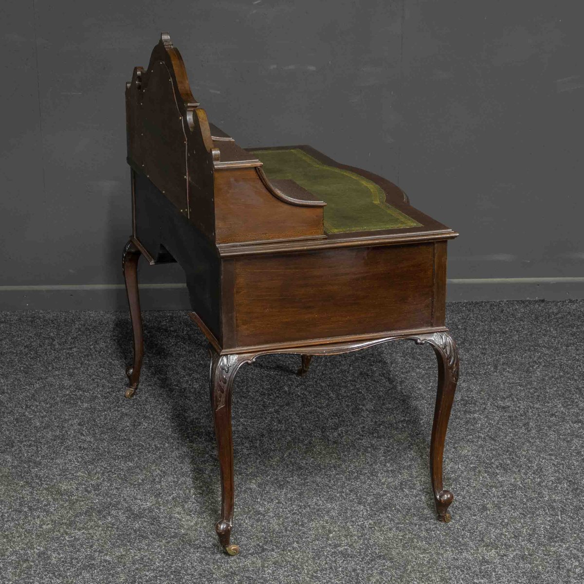 Late Victorian Mahogany Ladies Writing Desk for sale at Pamono
