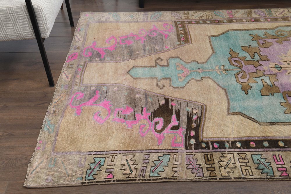 Antique Turkish Wool Rug for sale at Pamono