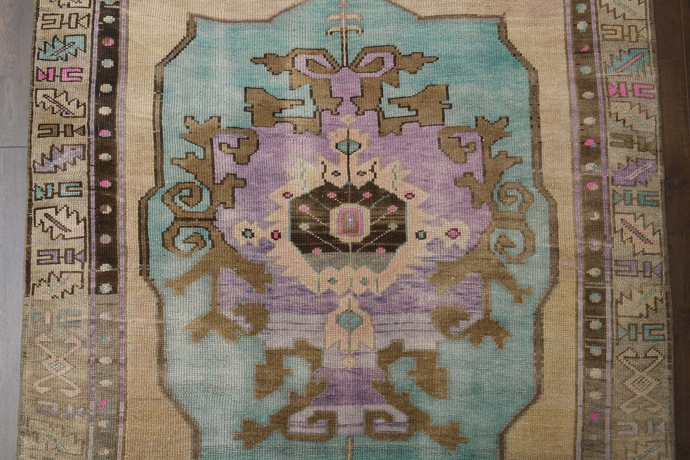 Antique Turkish Wool Rug for sale at Pamono