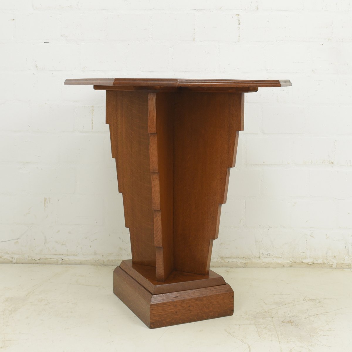 Art Deco Oak Side Table, 1925 for sale at Pamono