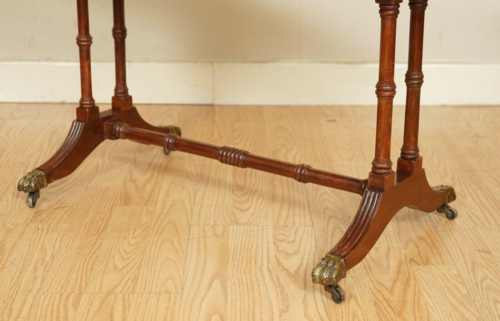 Vintage Flamed Mahogany Extendable Drop Leaf Side Table for sale at Pamono