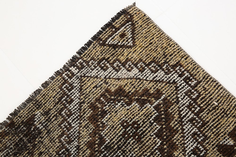 Vintage Turkish Faded Wool Rug for sale at Pamono