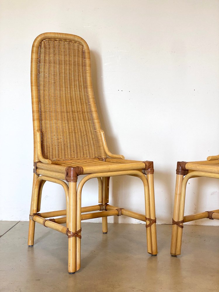 Stühle aus Korbgeflecht, Leder & Bambus, 1970er, 2er Set bei Pamono kaufen