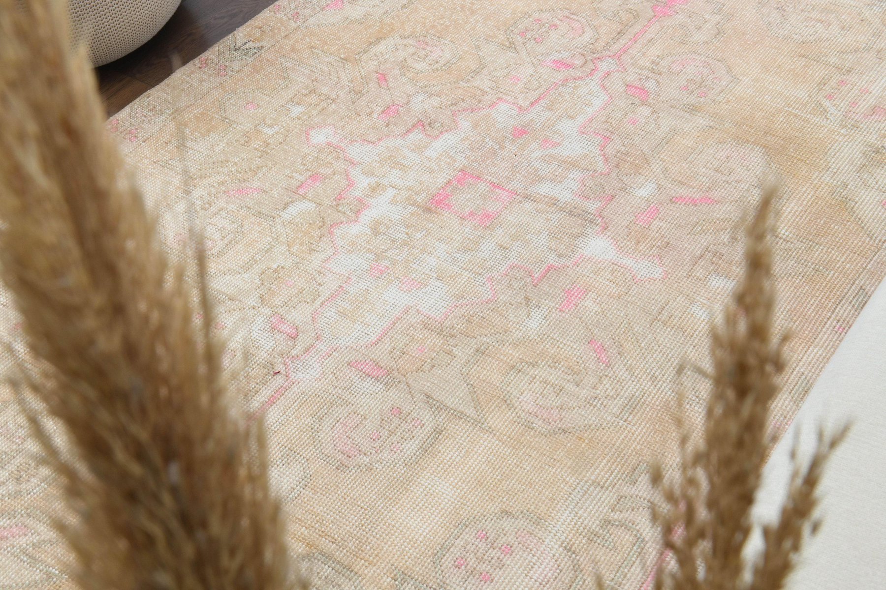 Antique Turkish Beige Wool Oushak Handmade Area Rug for sale at Pamono