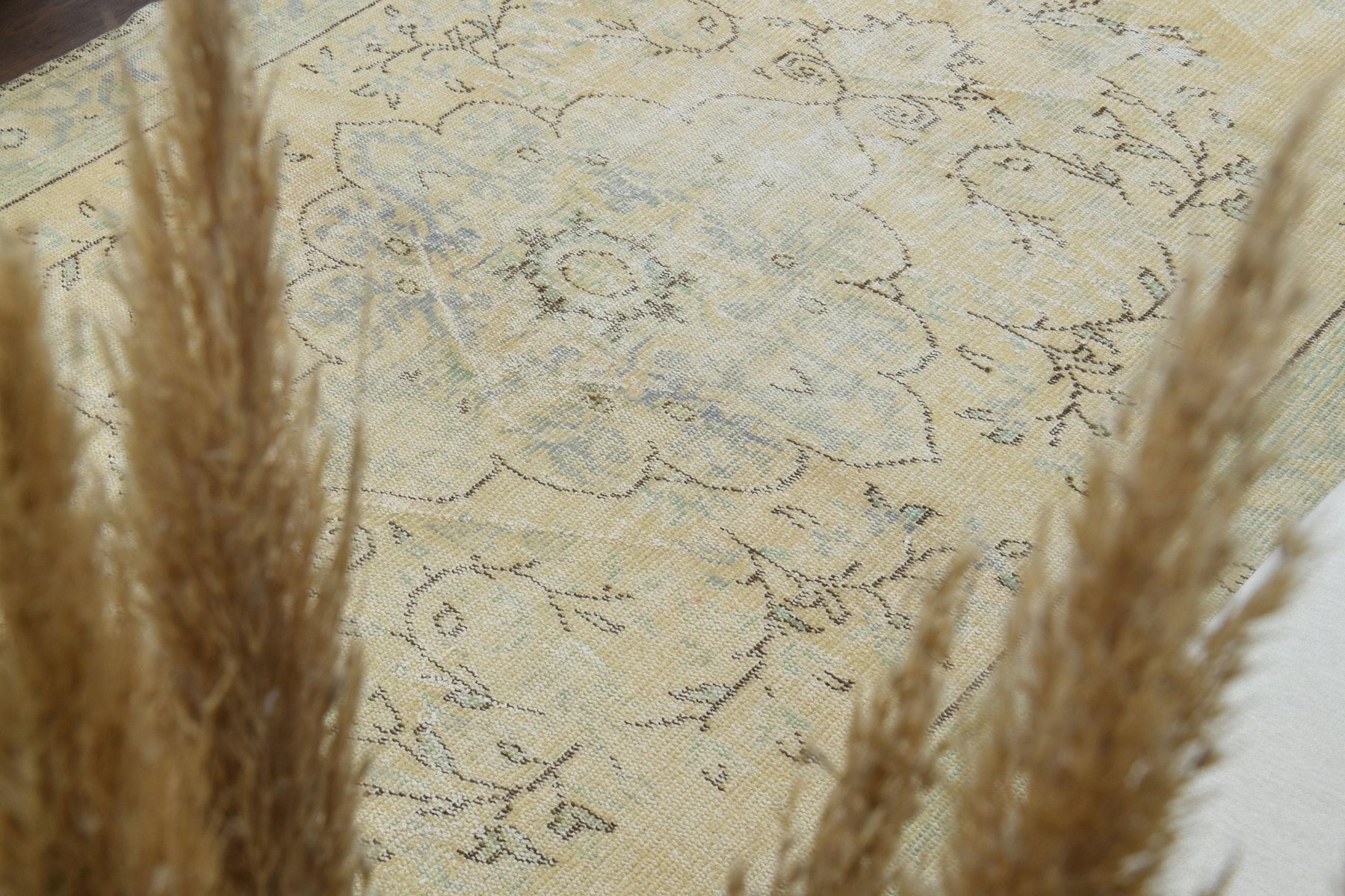 Antique Turkish Beige Wool Oushank Handmade Area Rug for sale at Pamono