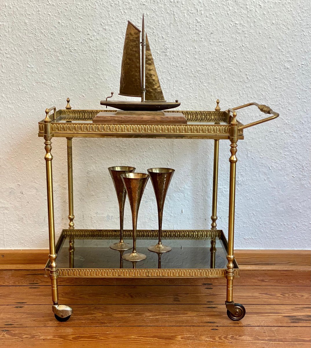 Neoclassical Brass Bar Cart with Removable Tray for sale at Pamono