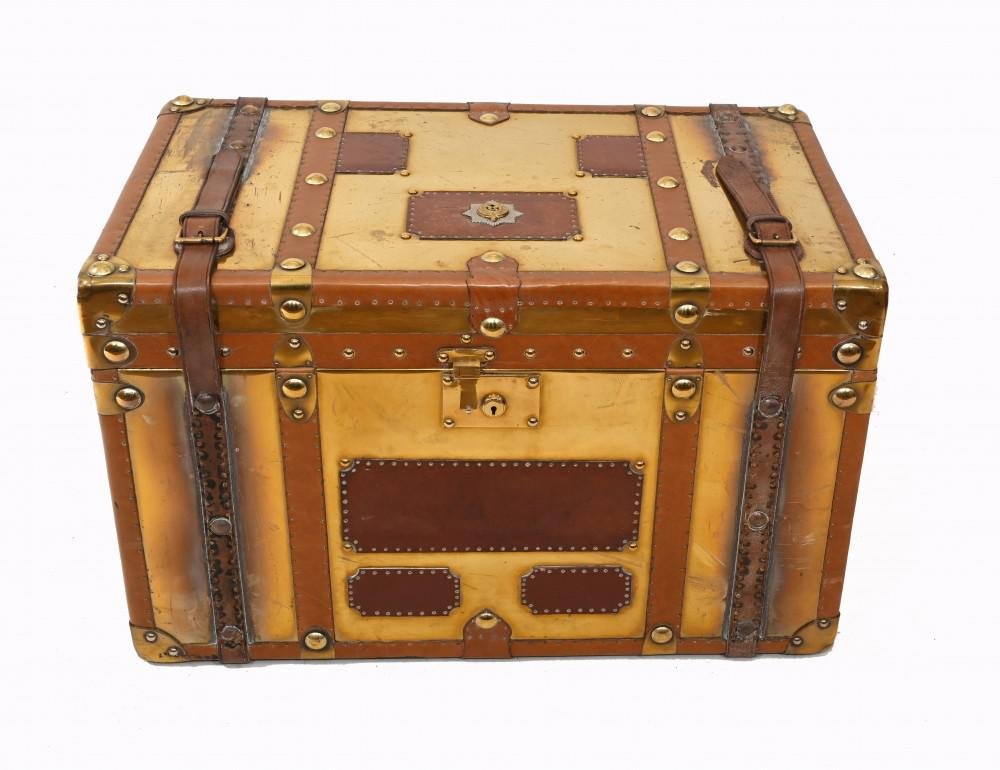 Vintage Luggage Trunk in Copper for sale at Pamono