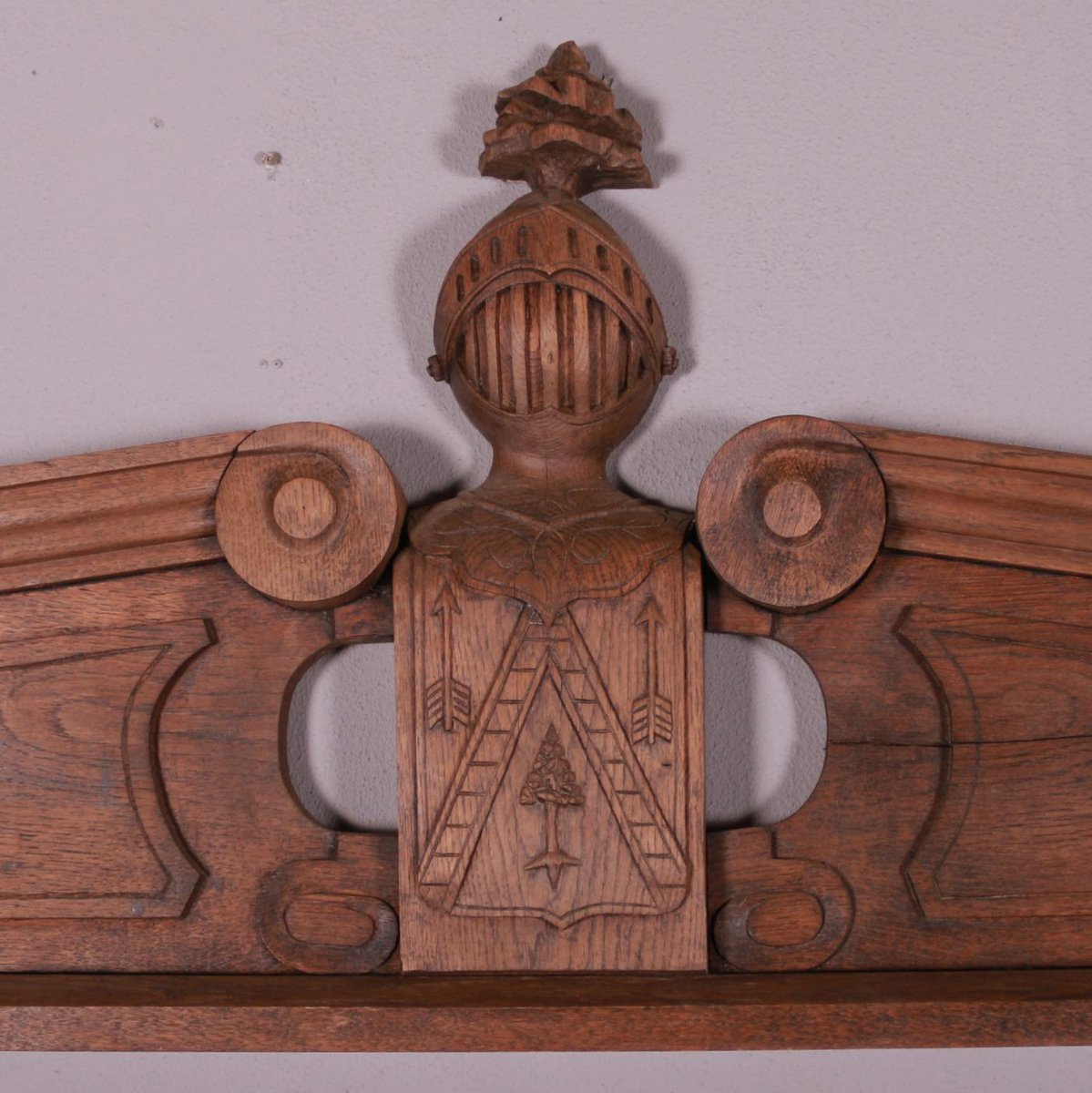 Fronton De Porte Style Géorgien En Résine - Sculpture Décorative, Aspect Bois Ancien, Neuf Fait Main