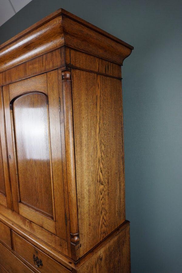 Antique Oak Linen Press Cupboard for sale at Pamono