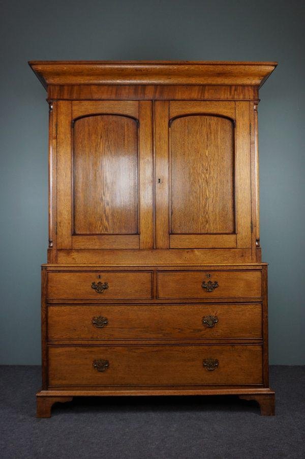Antique Oak Linen Press Cupboard for sale at Pamono