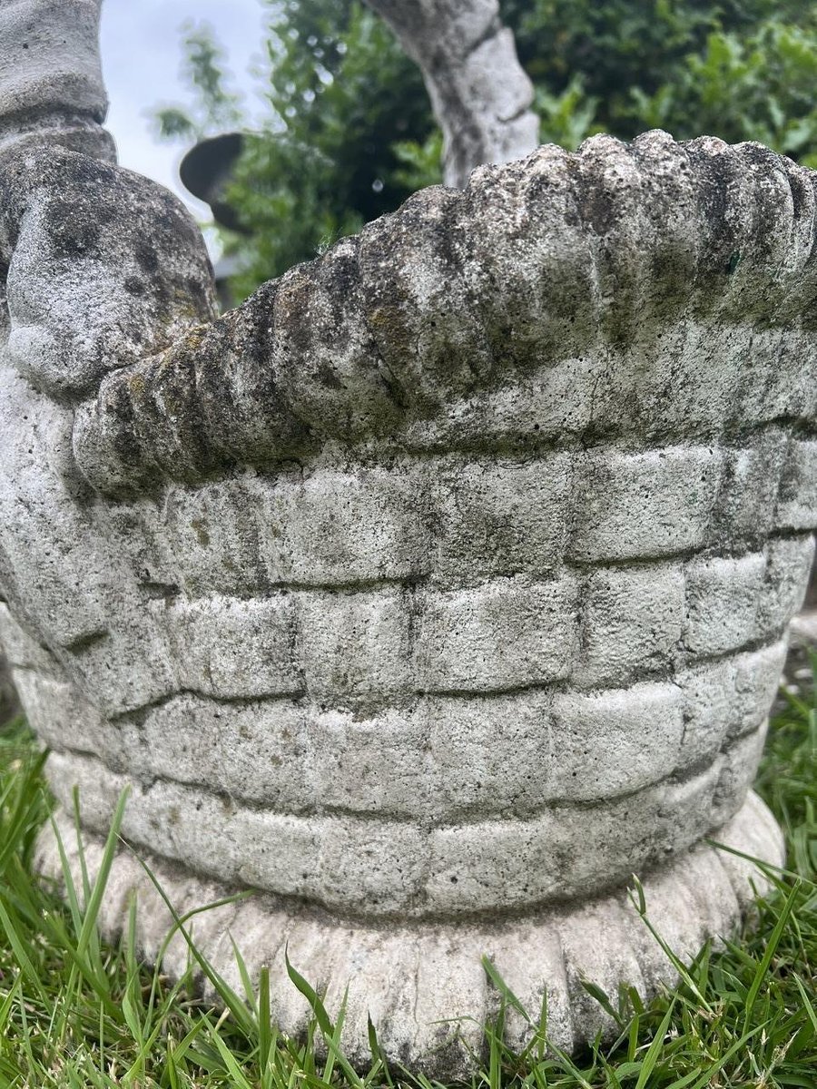 GartenKorb aus Beton in KorbgeflechtOptik bei Pamono kaufen