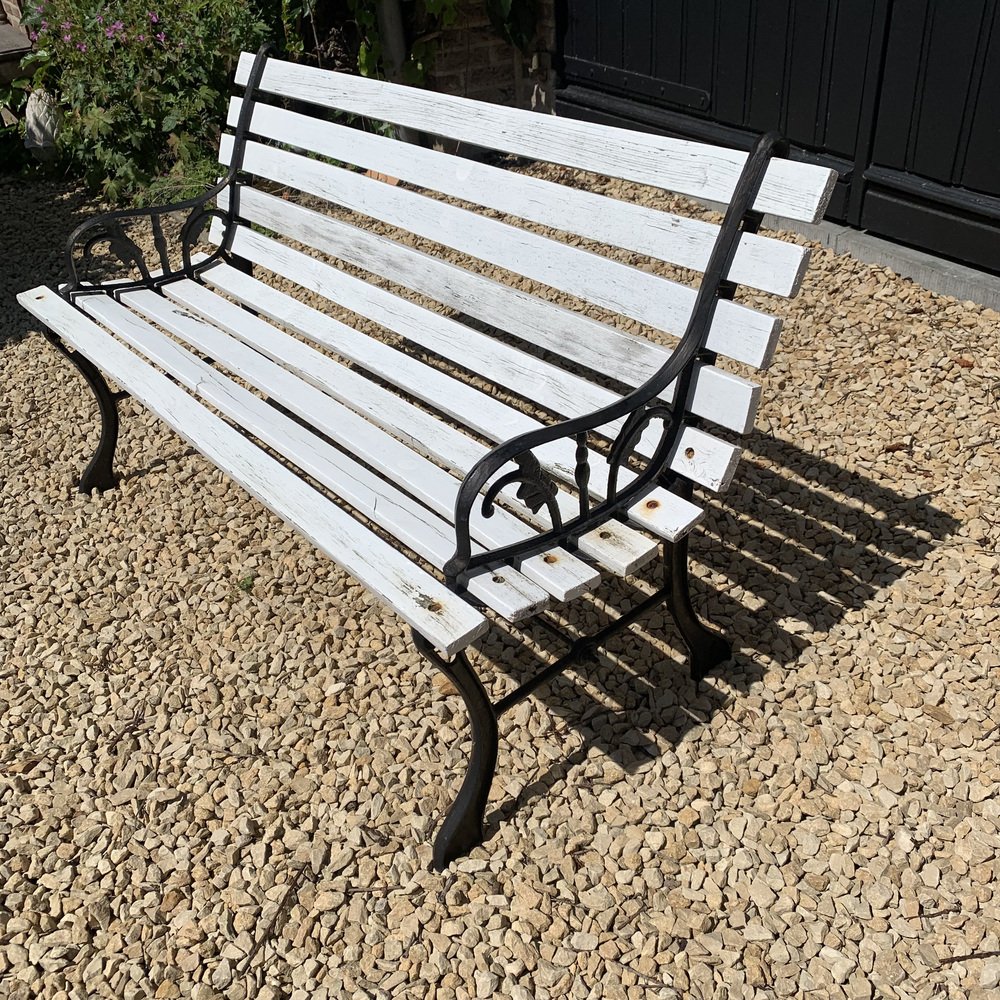 Klassische Gartenbank aus Eisen & Holz bei Pamono kaufen