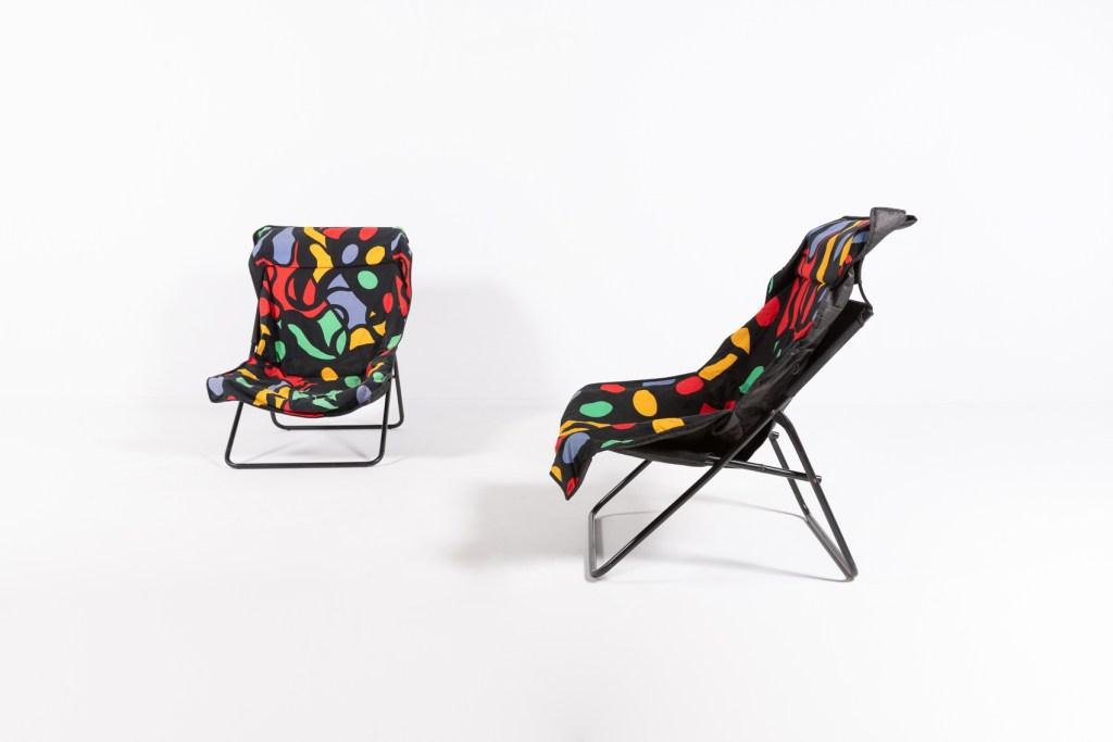 Foldable Pop Art Lounge Chairs, 1990s, Set of 2 for sale at Pamono