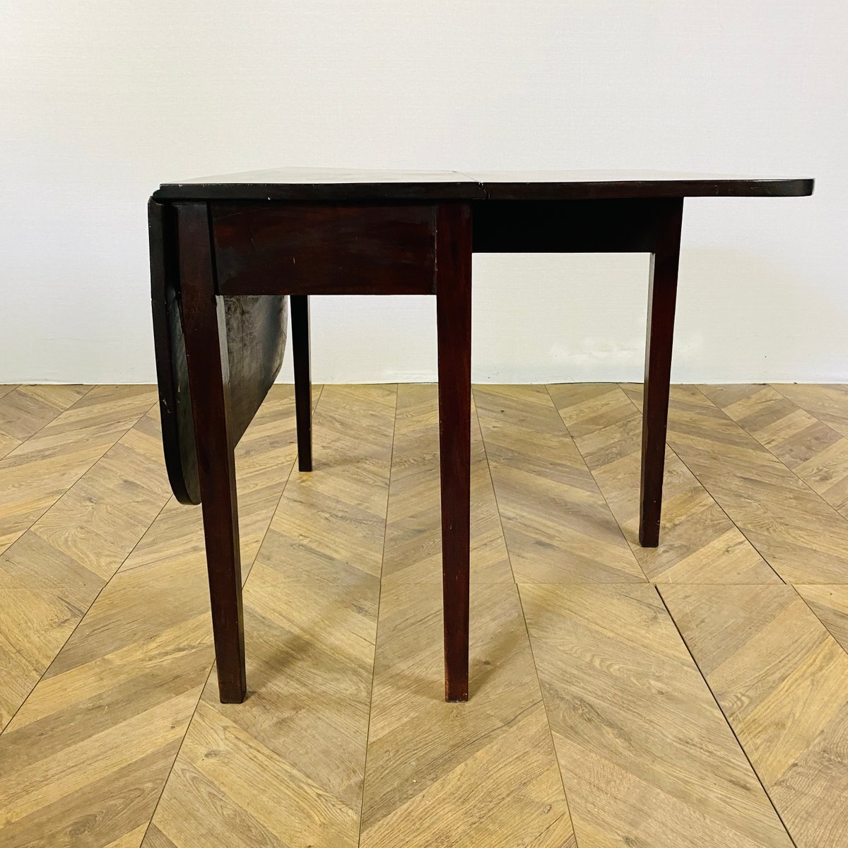 Victorian DropLeaf Dining Table, 1890s for sale at Pamono