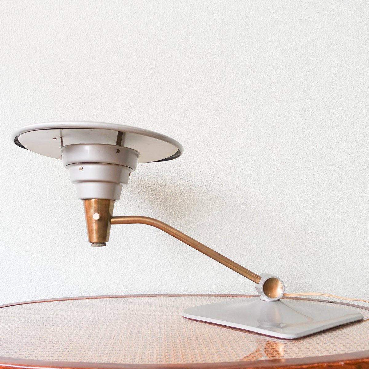American Model 1056 Table Lamp from Dazor Enterprise, 1950s for sale at ...