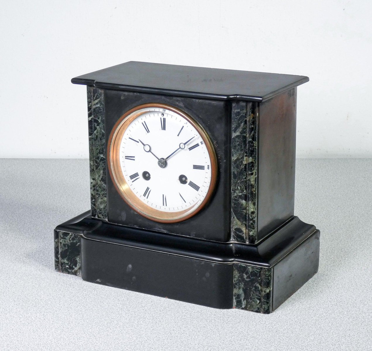 Table Pendulum Clock from Japy Freres, Paris, 1865 for sale at Pamono