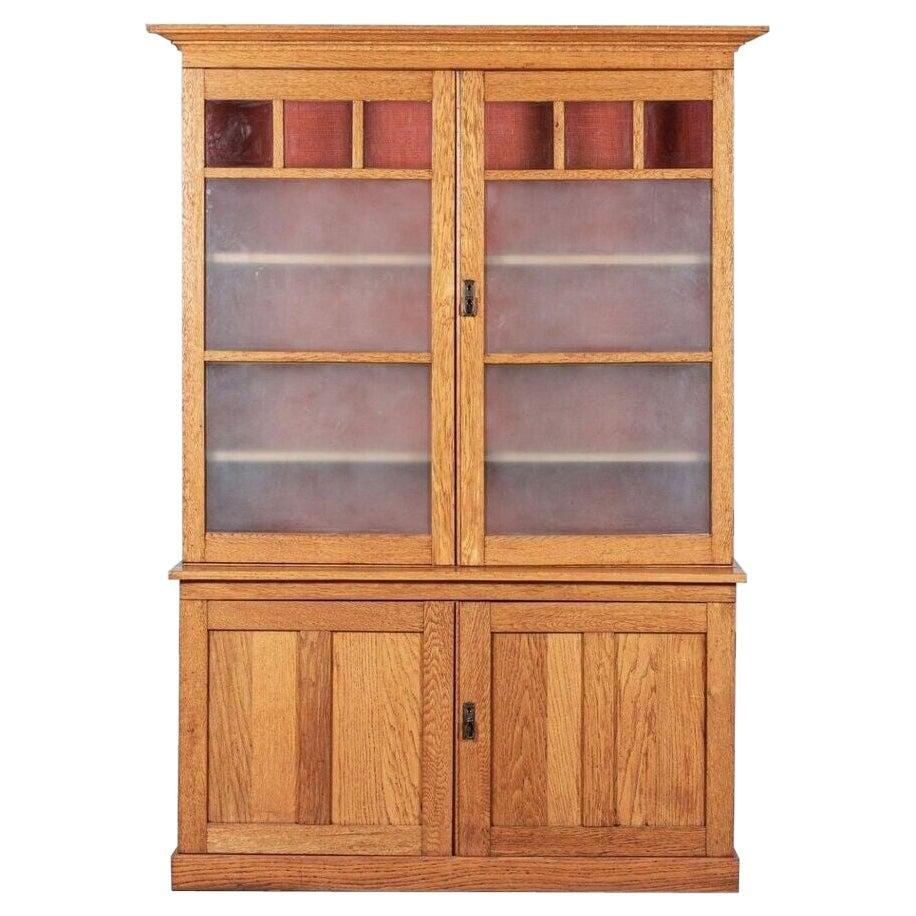 English Oak Glazed Dresser for sale at Pamono