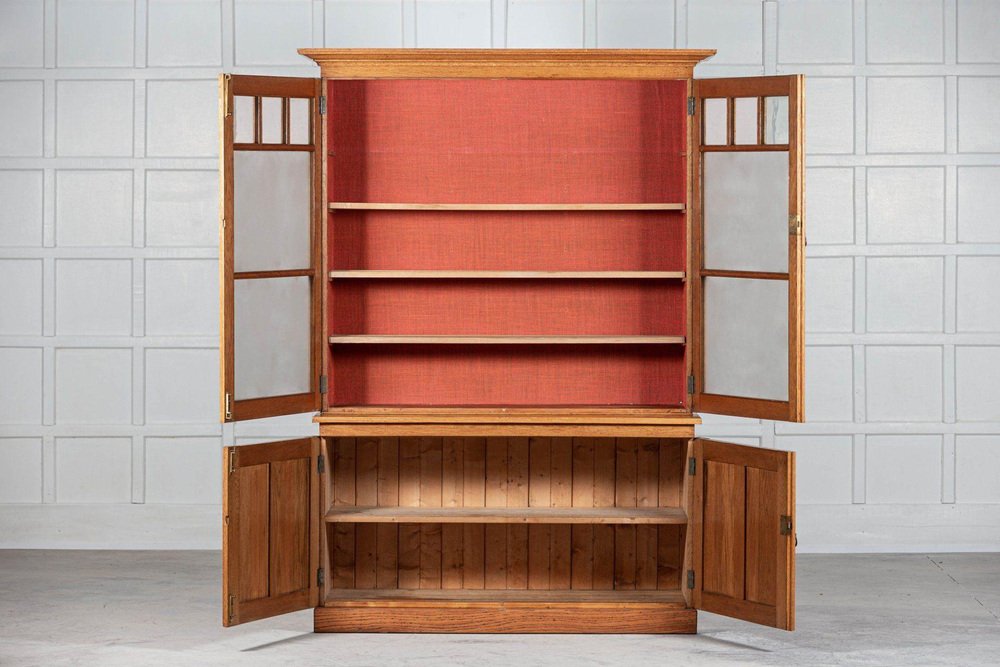 English Oak Glazed Dresser for sale at Pamono