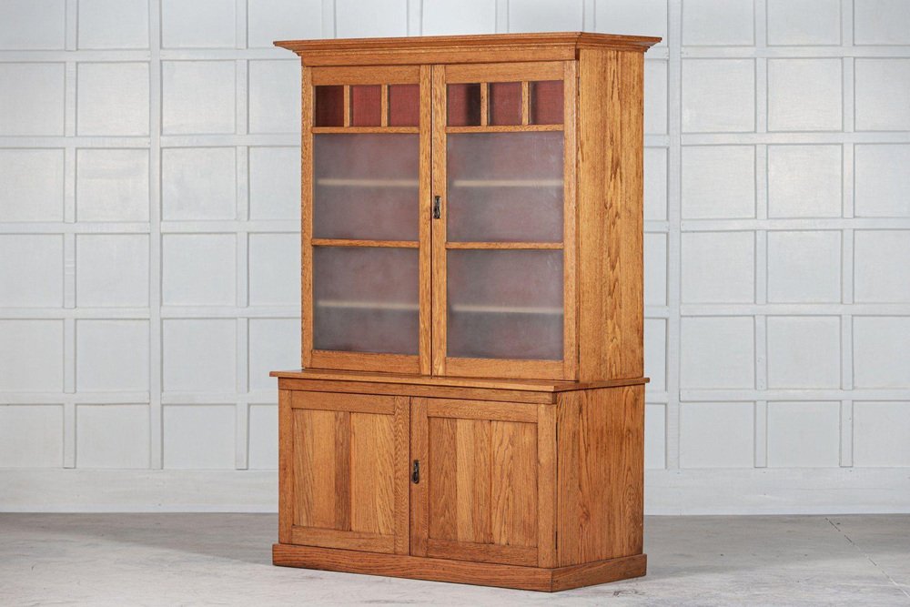 English Oak Glazed Dresser for sale at Pamono