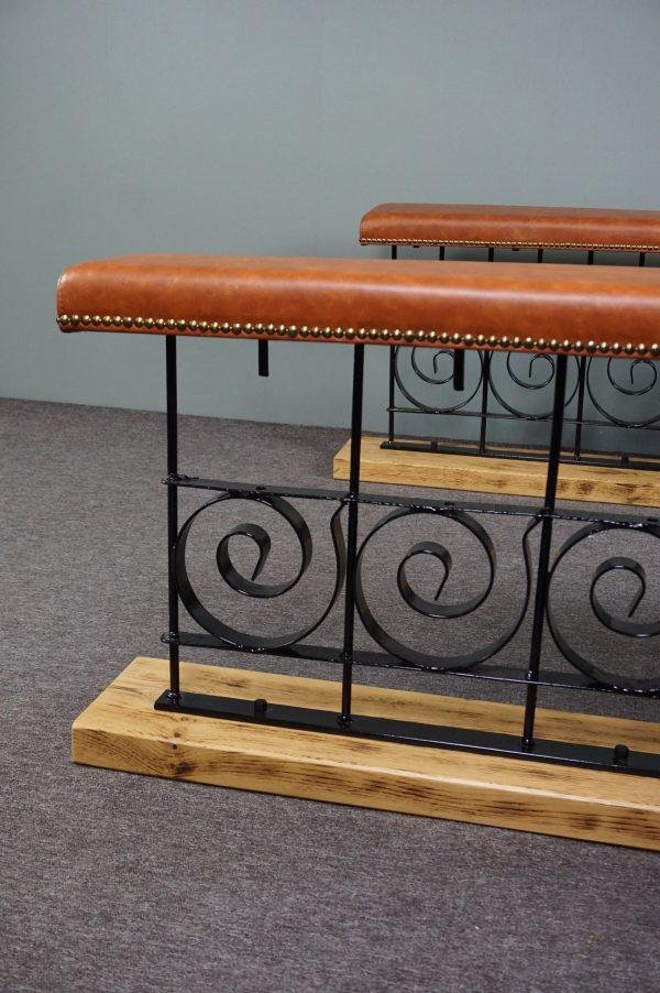 Club Fender Fireplace Bench for sale at Pamono