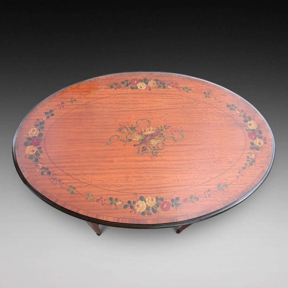 Edwardian Painted Satinwood Oval Occasional Table for sale at Pamono