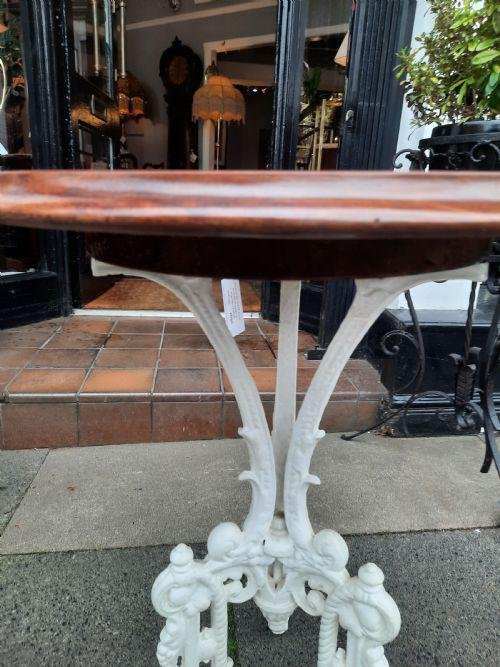Victorian CastIron and Mahogany Garden Table for sale at Pamono