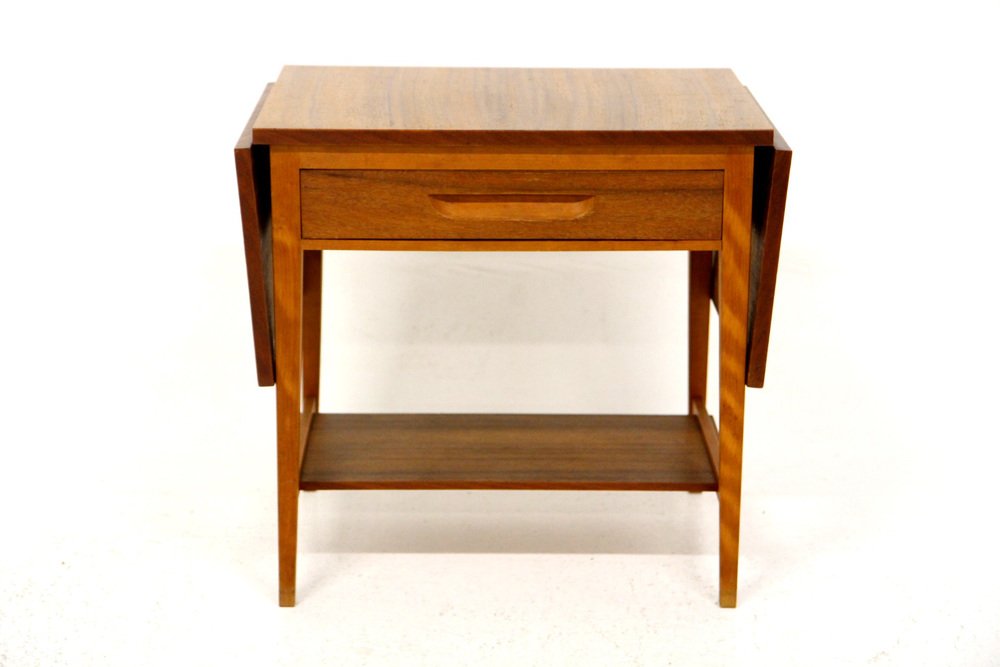 Schwedisches Sideboard aus Teak, 1950 bei Pamono kaufen