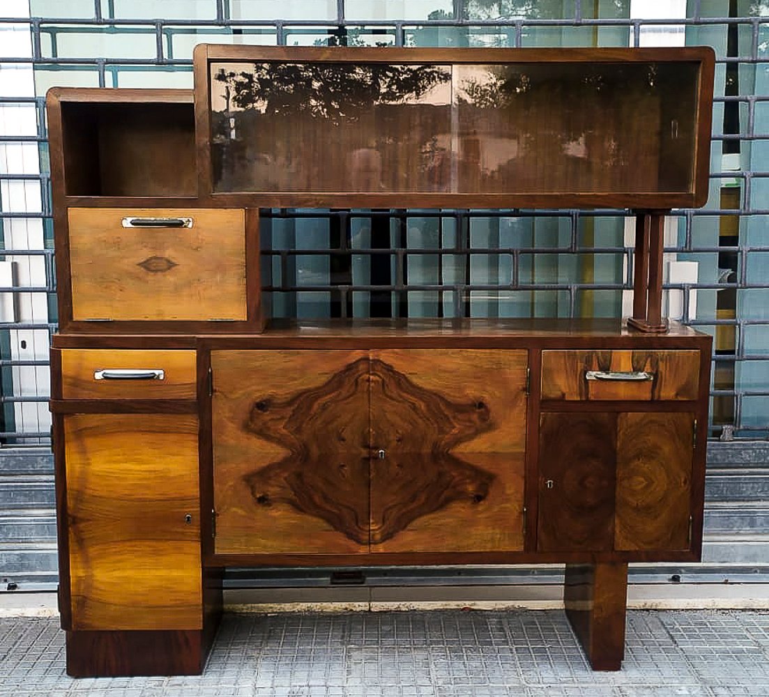 Italienische Art Deco Anrichte aus Nussholz bei Pamono kaufen