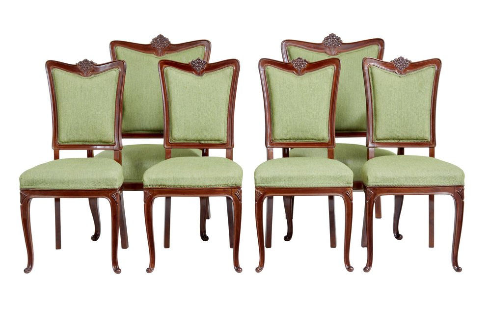 MidCentury Carved Dining Chairs, Set of 6 for sale at Pamono