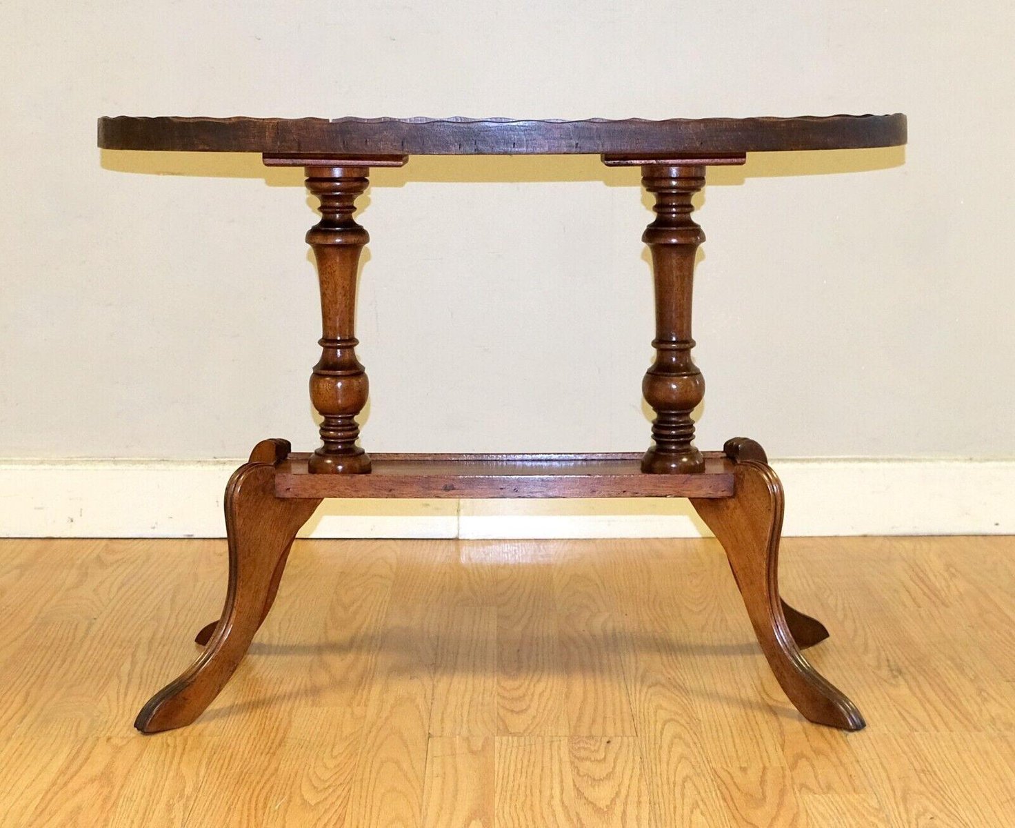 Antique Regency Oval Yew Wood Pie Crust Edge Coffee Table on Sabre Feet