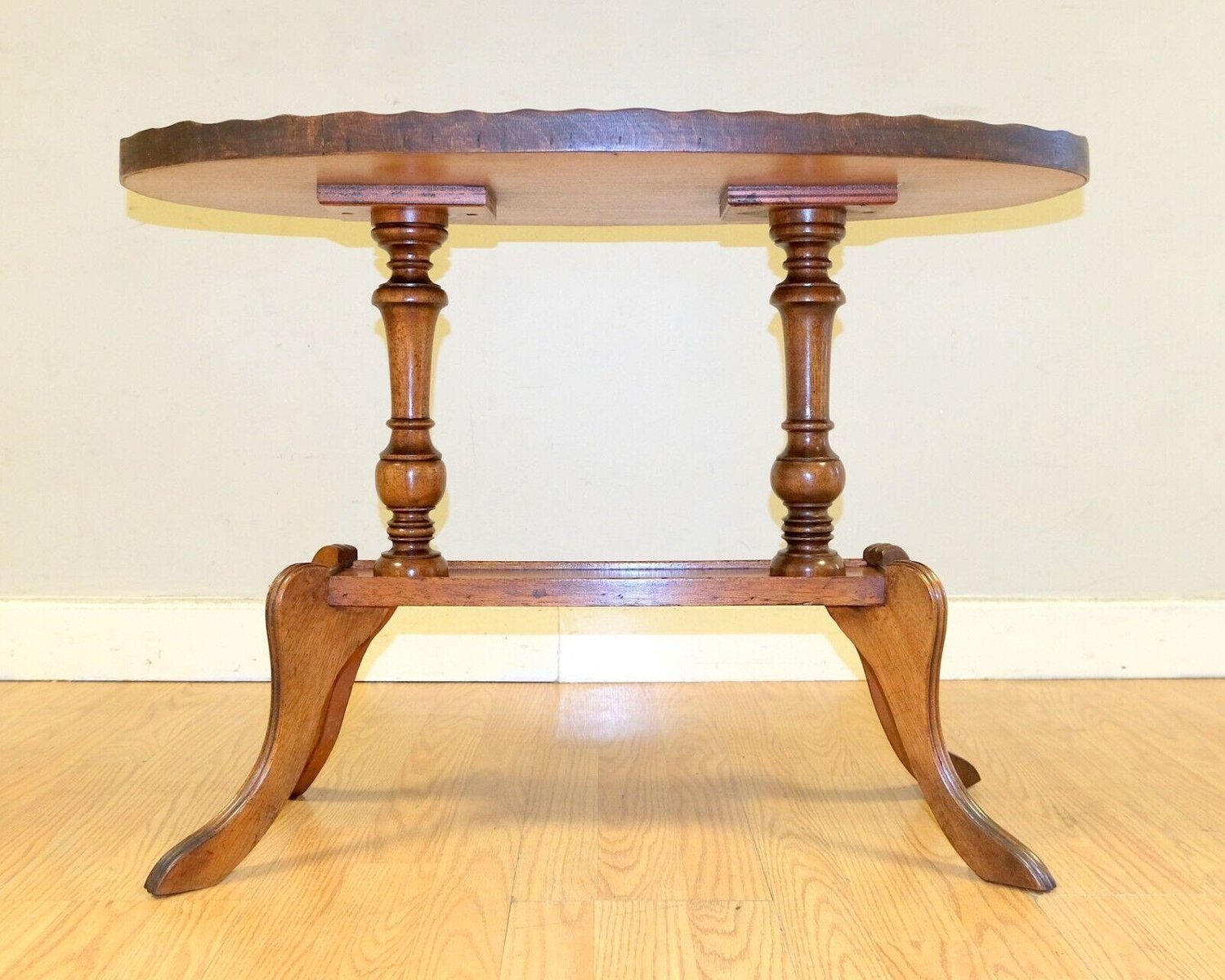 Antique Regency Oval Yew Wood Pie Crust Edge Coffee Table on Sabre Feet