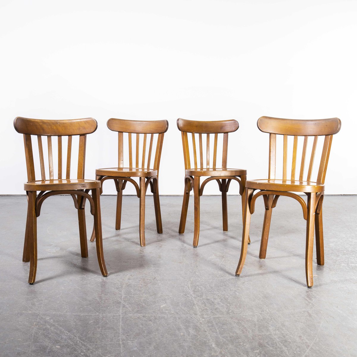 French Honey Bentwood Dining Chairs From Baumann 1950s Set Of 4 For