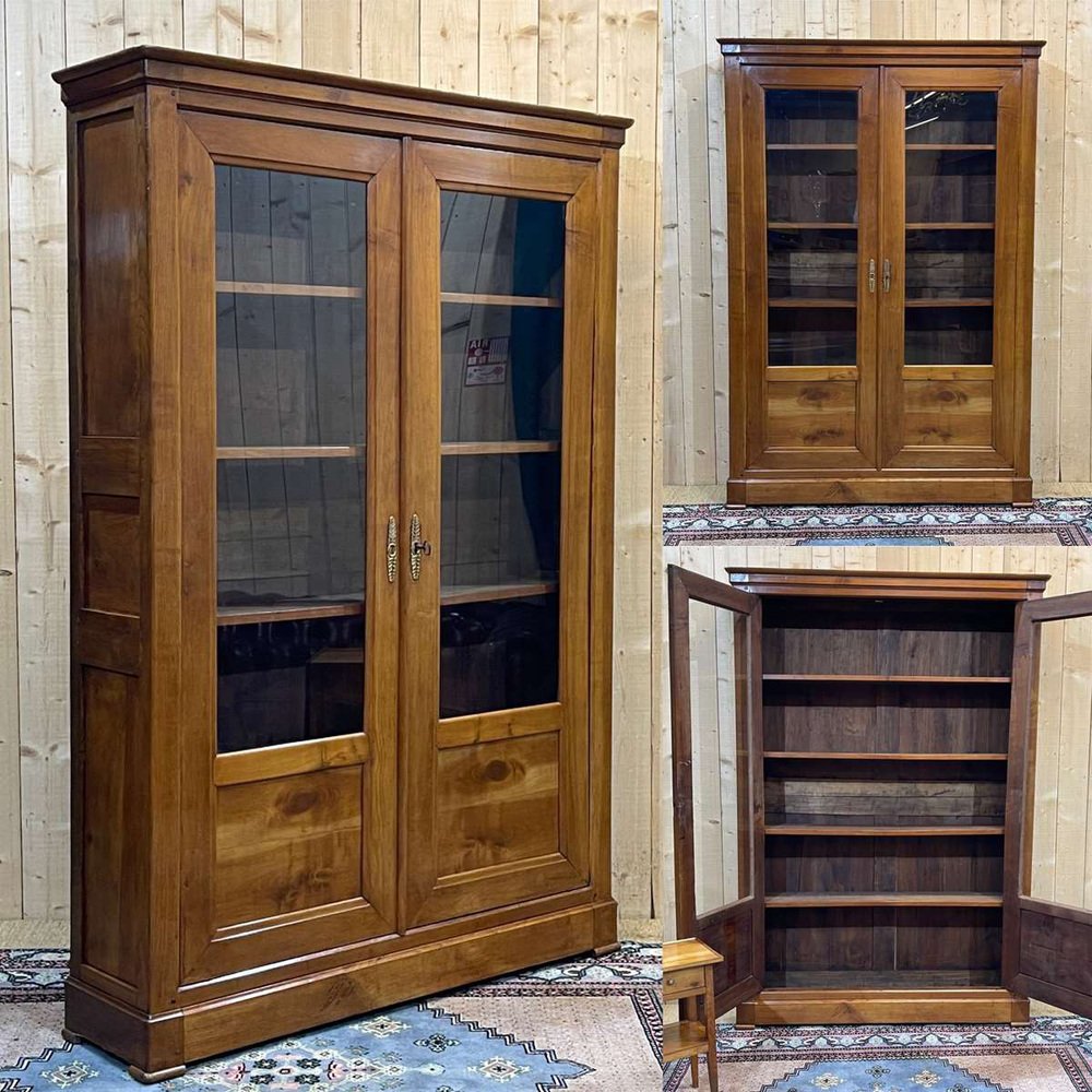 19th Century Cherrywood Bookcase for sale at Pamono