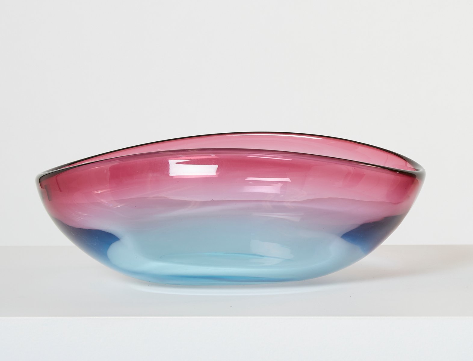 Centrotavola Guzzini Aqua Grandi Dimensioni – Trasparente, Forma Originale E Dinamica, Made In Italy, Fruttiera/Decorazione Versatile