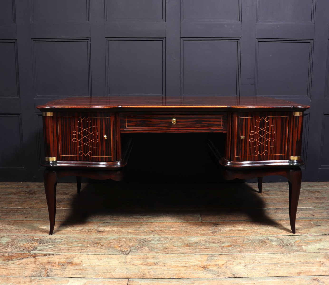 Französischer Art Deco Macassar Ebenholz Schreibtisch, 1930er bei ...