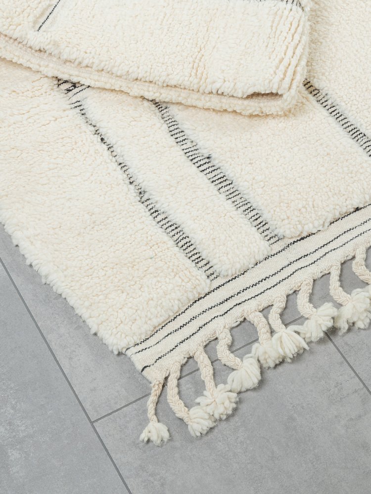 Airway Wool Berber Rug for sale at Pamono