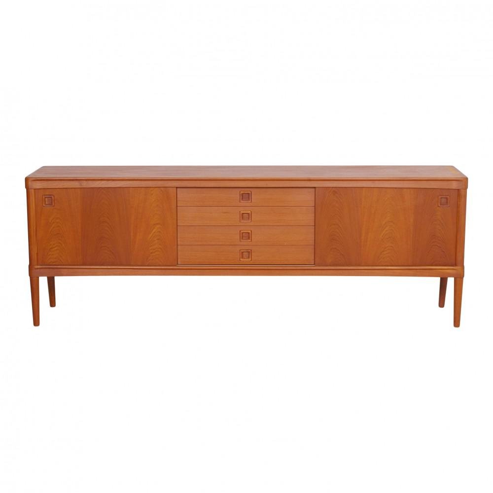 Credenza bassa in teak con ante scorrevoli e cassetti di HW Klein per